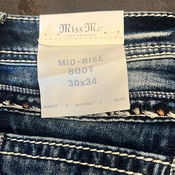 BNWT Miss Me western mid-rise rhinestone stitched boot cut jeans 30 x 34 - Picture 2 of 9